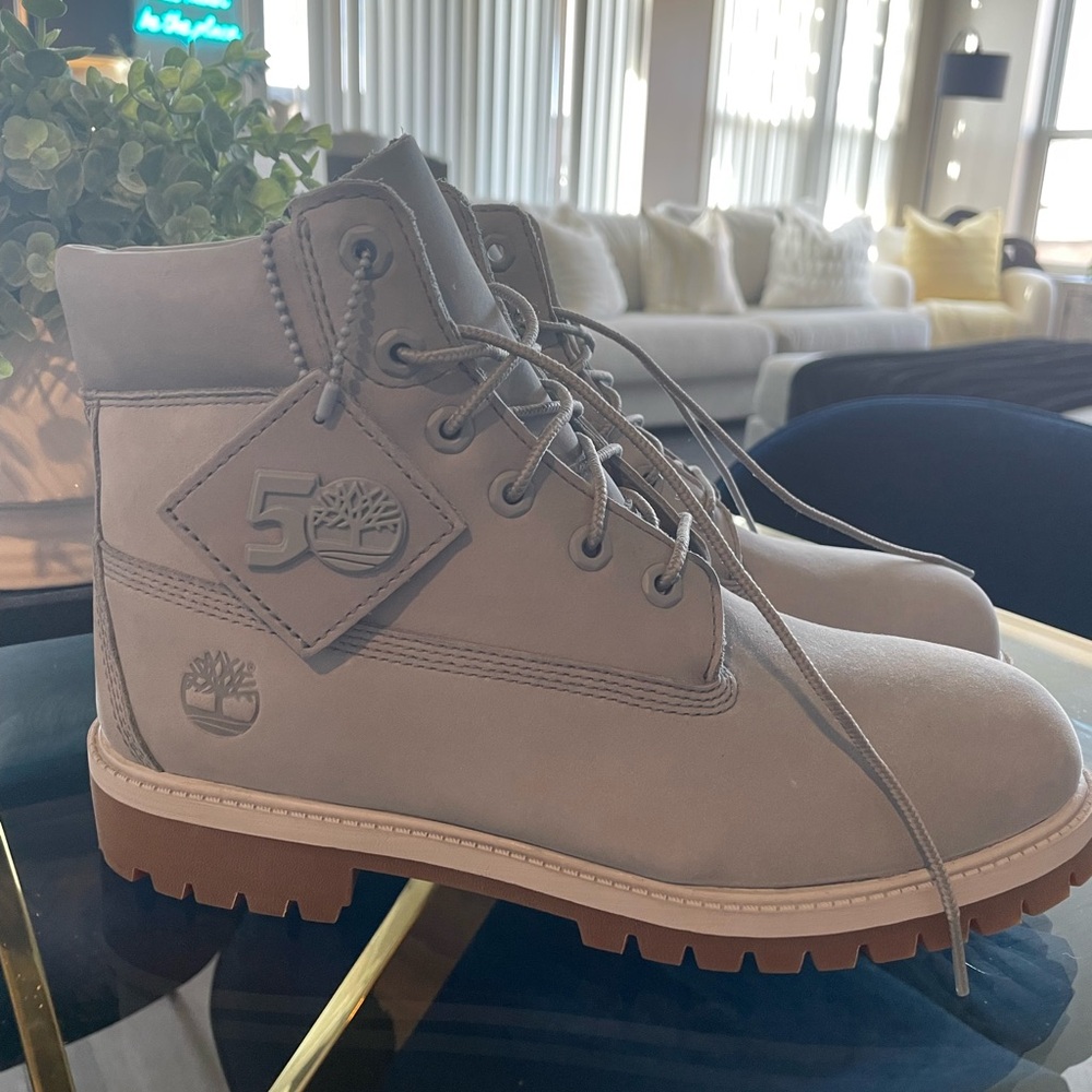 Timberland Kids Boots in Gray and Brown